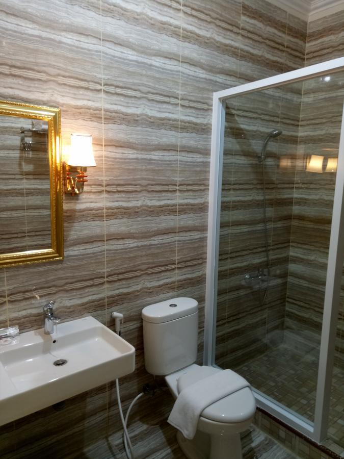 Grand Town Hotel Mandai Makassar Exterior photo